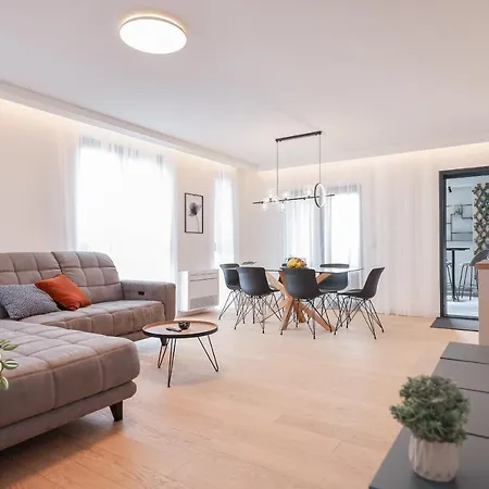Komod Apartamento *