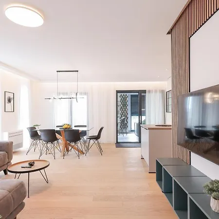 Komod Apartment *